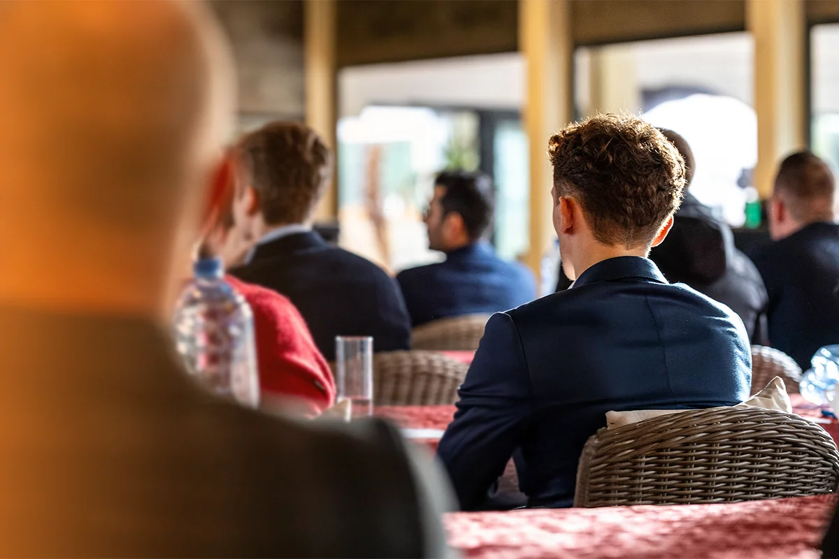 Illustratie van Cryptoriez crypto en trading opleiding